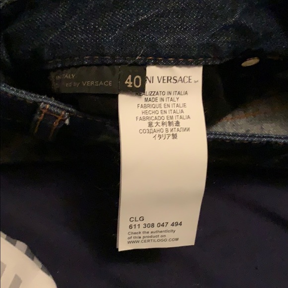 Versace handpainted Jeans and jean jacket - Picture 5 of 8